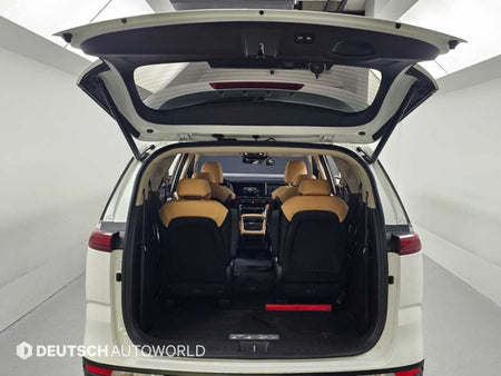 Kia Carnival — photo 19