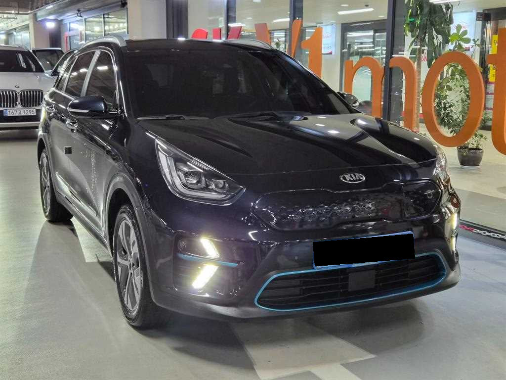 Kia Niro — photo 01