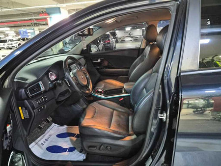 Kia Niro — photo 06