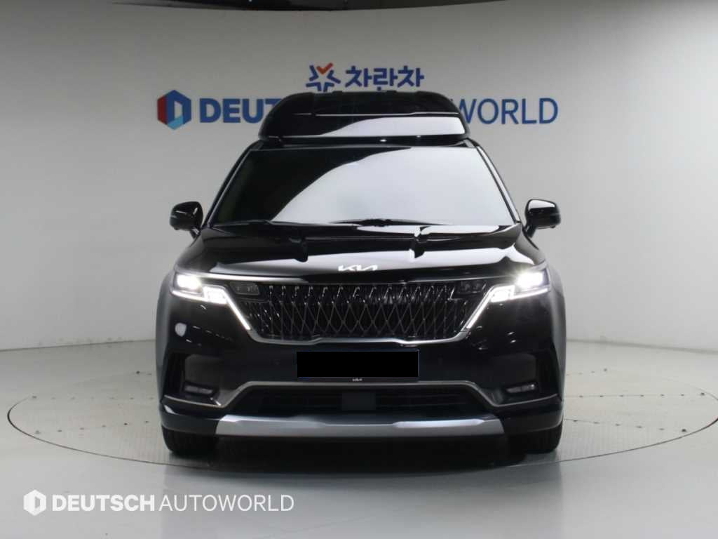 Kia Carnival — photo 03