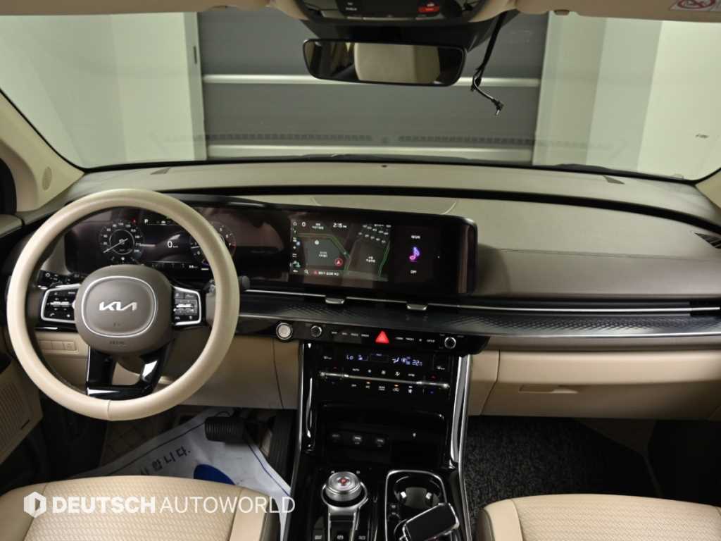 Kia Carnival — photo 07