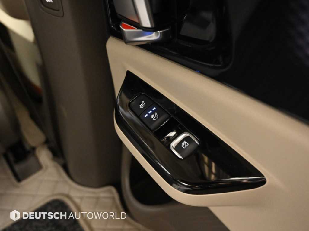 Kia Carnival — photo 16