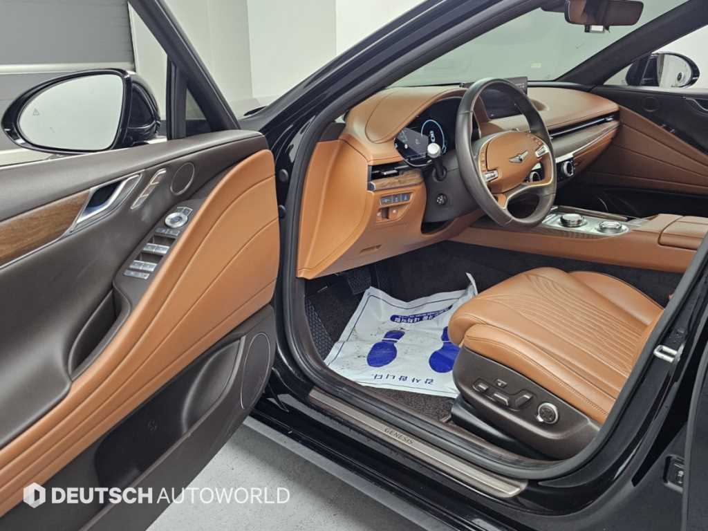 Genesis G80 — photo 11