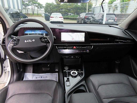 Kia Niro — photo 07