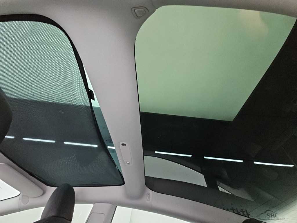 Tesla Model 3 — photo 13