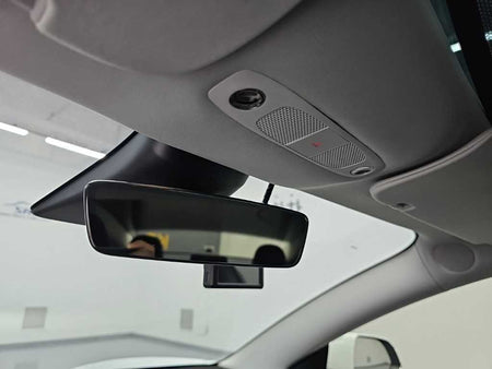 Tesla Model 3 — photo 16