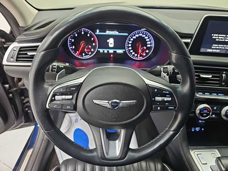 Genesis G70 — photo 09