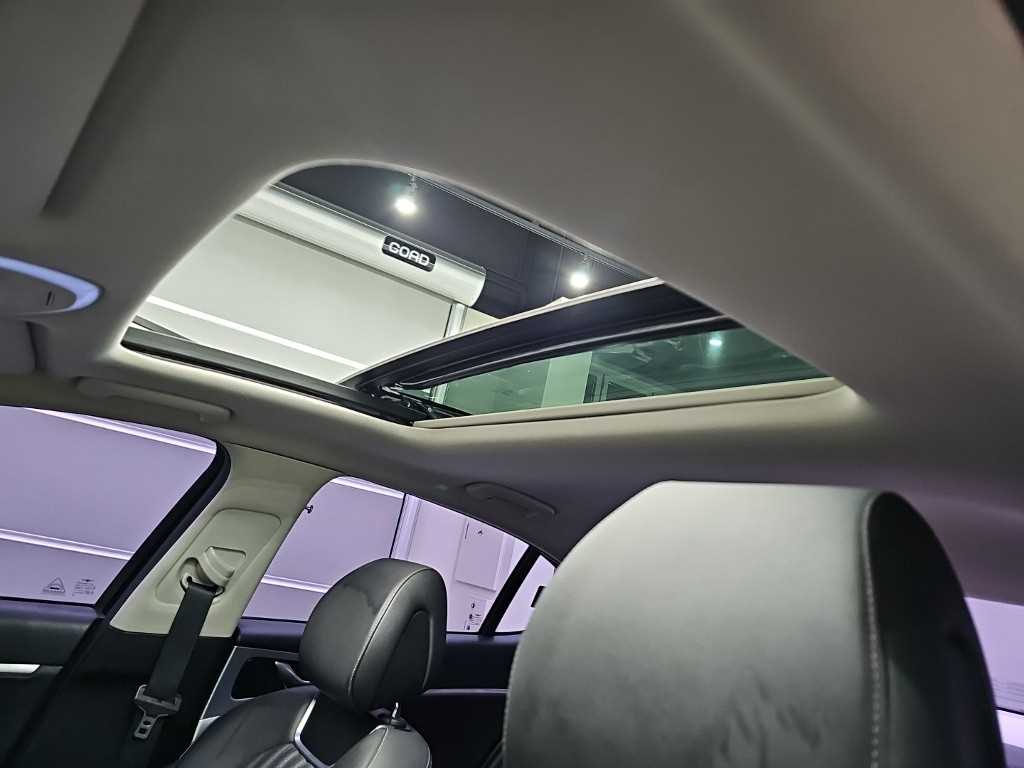 Genesis G70 — photo 15