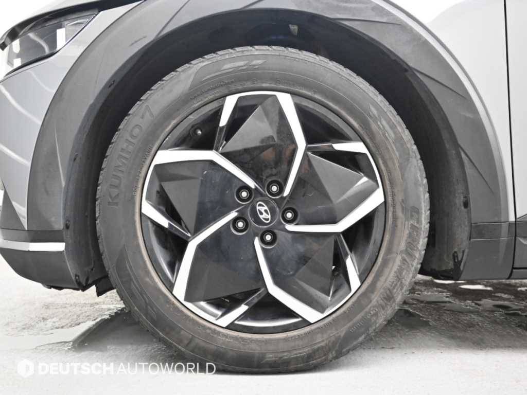 Hyundai Ioniq5 — photo 05