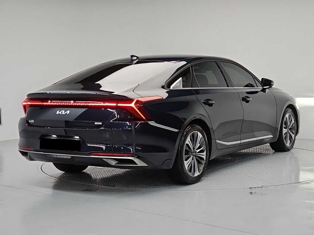 Kia K8 — photo 04