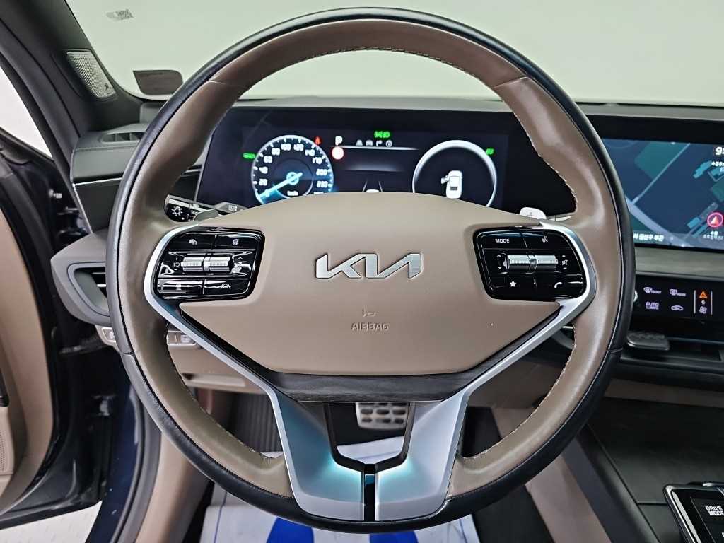 Kia K8 — photo 09