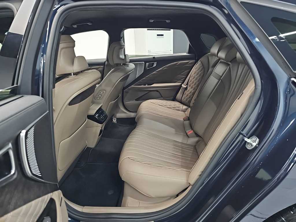 Kia K8 — photo 12