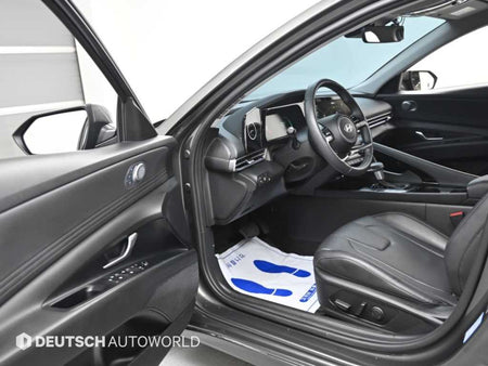 Hyundai Avante — photo 11