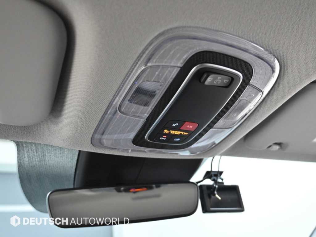 Hyundai Avante — photo 18