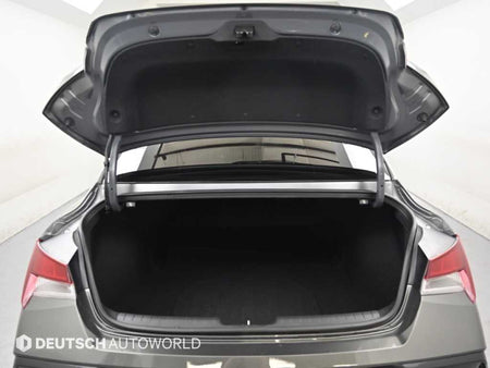 Hyundai Avante — photo 19