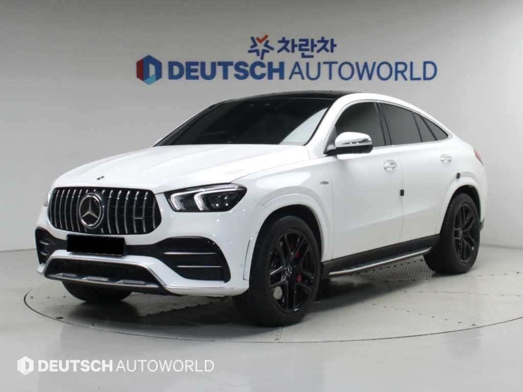 Mercedes-Benz GLE-Class — photo 01