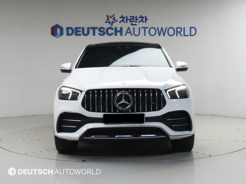 Mercedes-Benz GLE-Class — photo 03