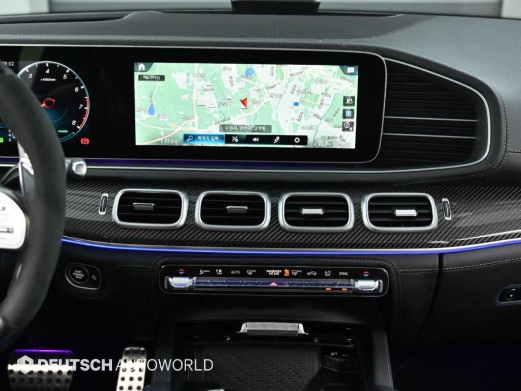 Mercedes-Benz GLE-Class — photo 14