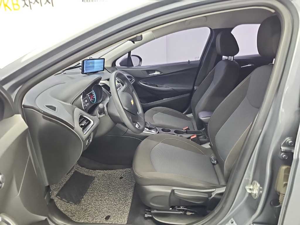 CHEVROLET Cruze — photo 11