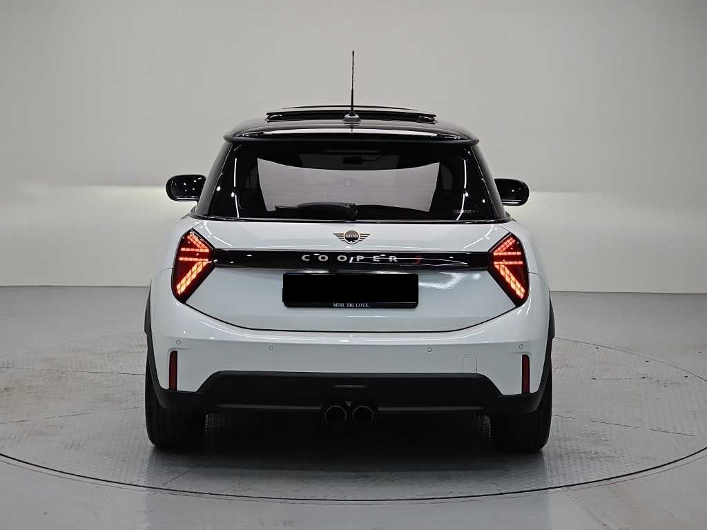 Mini Cooper — photo 03