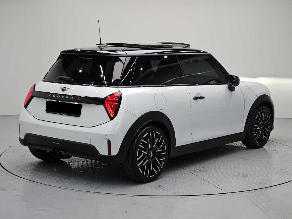 Mini Cooper — photo 04