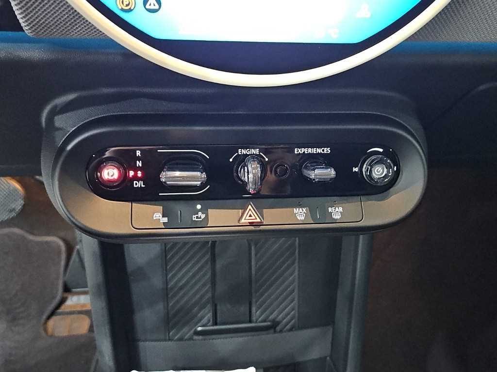 Mini Cooper — photo 10