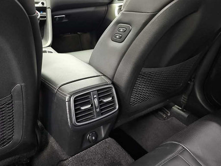 Genesis G70 — photo 13