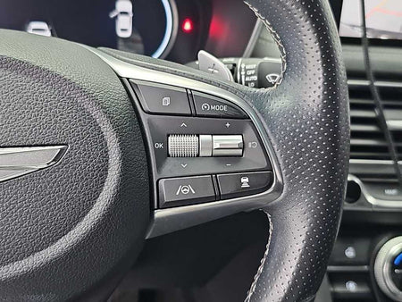Genesis G70 — photo 17