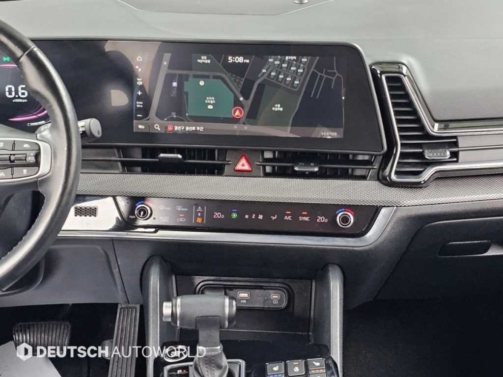Kia Sportage — photo 14