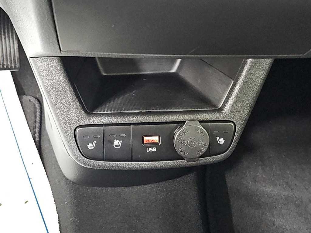 Kia RAY — photo 16