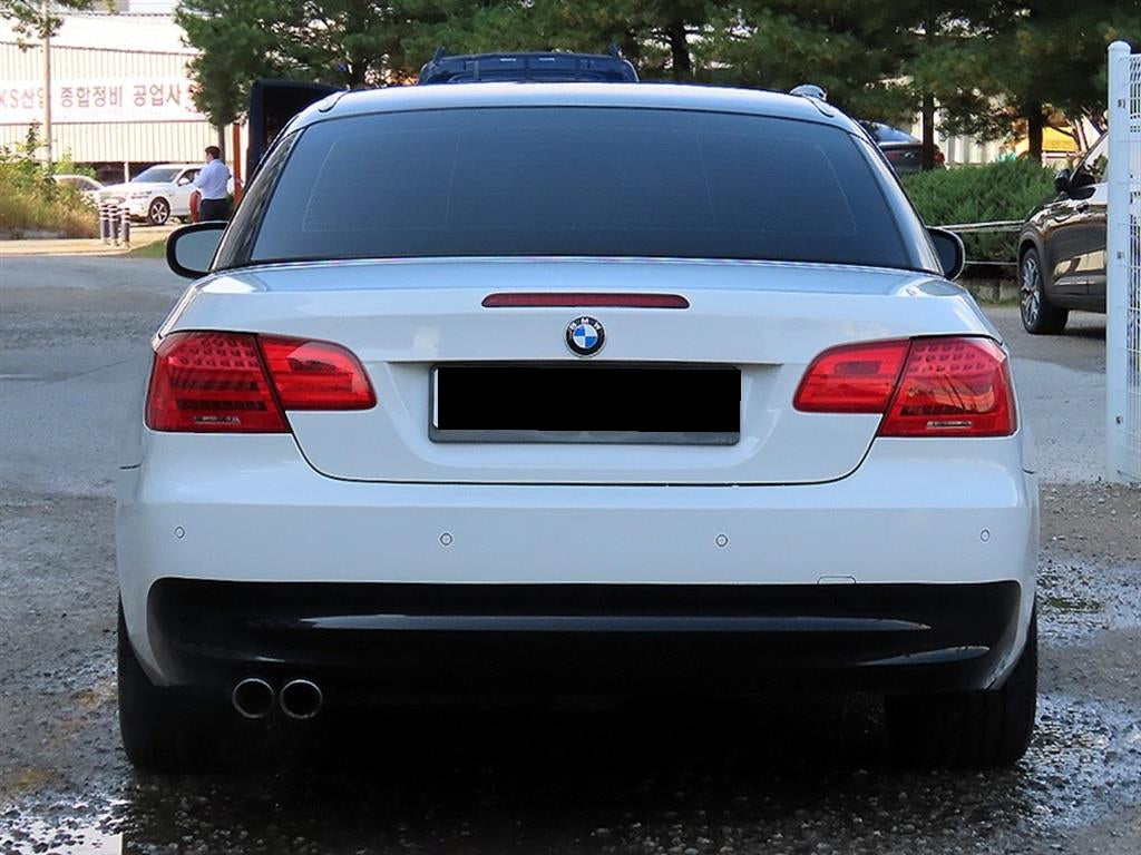 BMW 3-Series — photo 04
