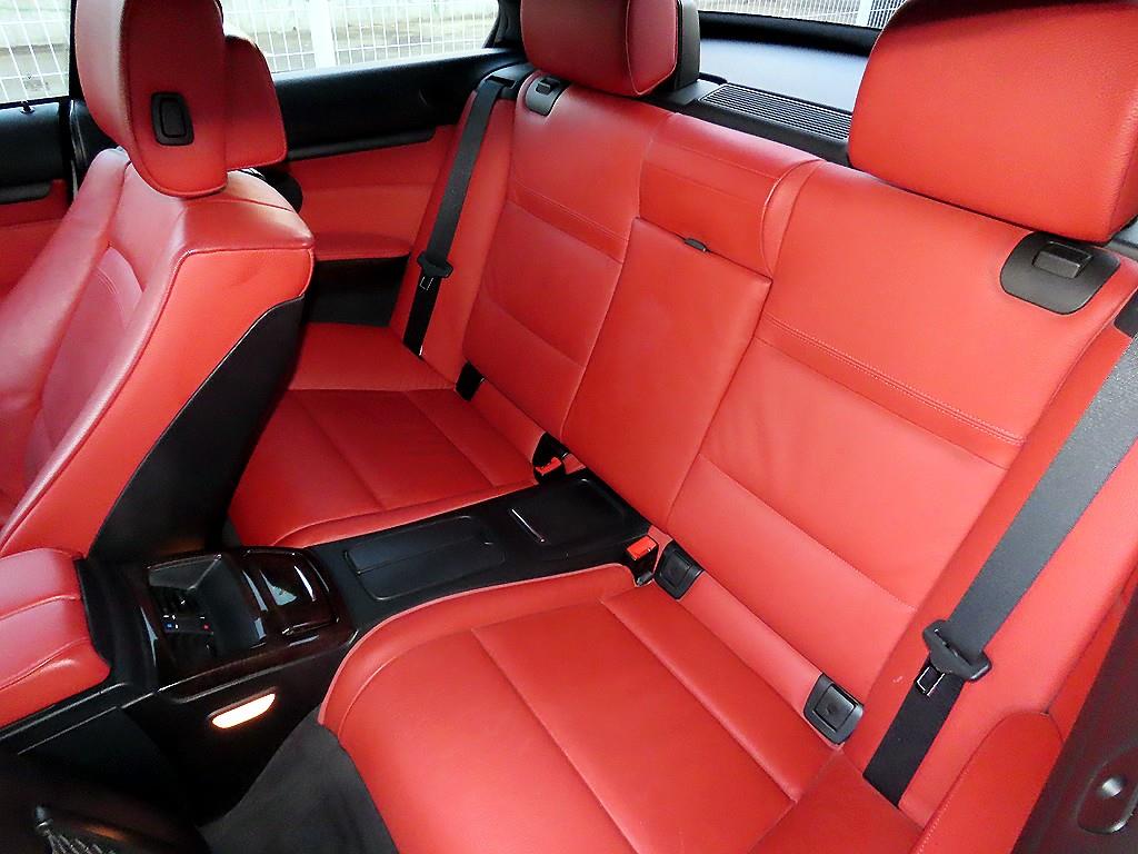 BMW 3-Series — photo 09