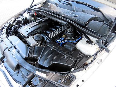 BMW 3-Series — photo 18