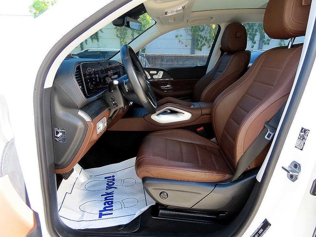 Mercedes-Benz GLE-Class — photo 06
