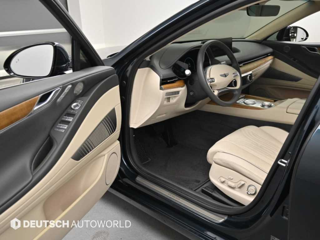 Genesis G80 — photo 11