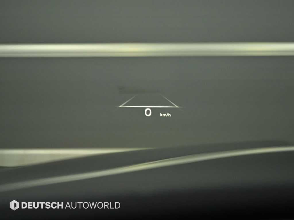 Genesis G80 — photo 17