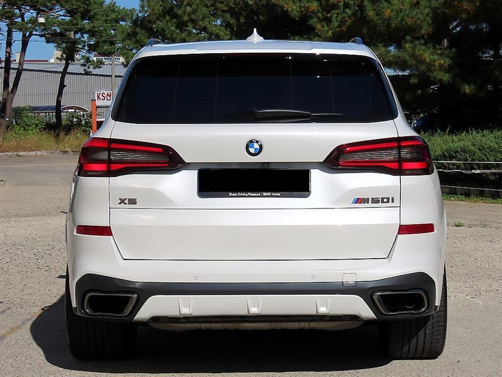 BMW X5 — photo 04