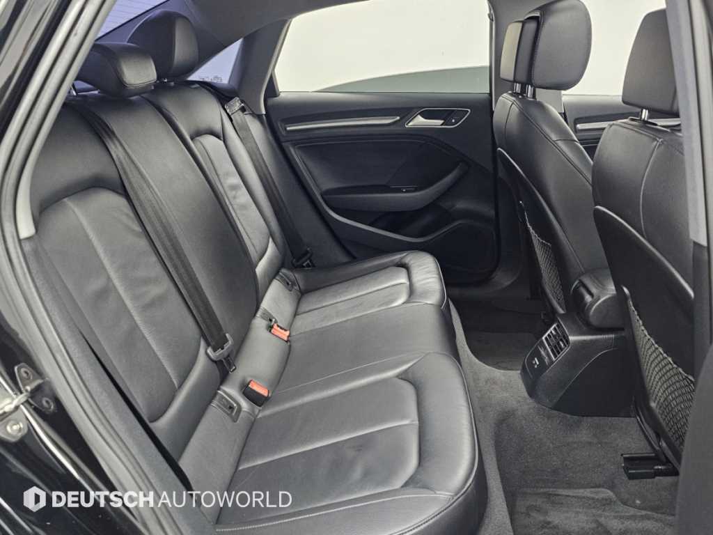 Audi A3 — photo 13