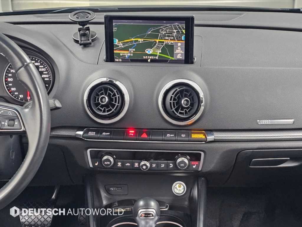 Audi A3 — photo 16