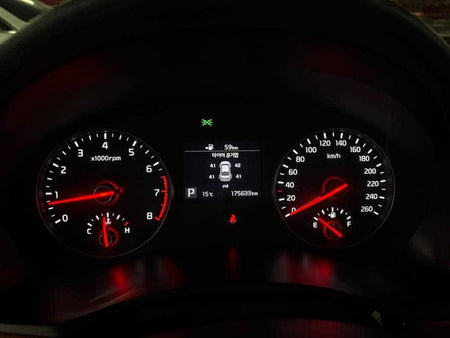 Kia K7 — photo 07