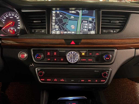 Kia K7 — photo 13