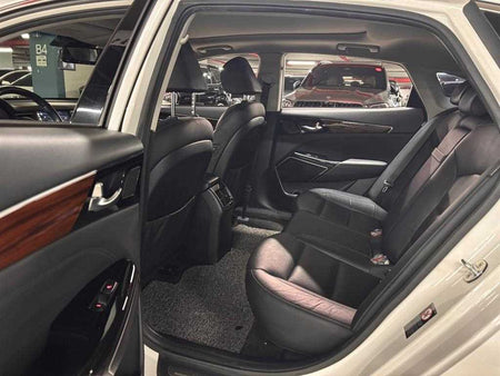 Kia K7 — photo 16