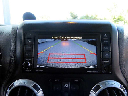 Jeep Wrangler — photo 16