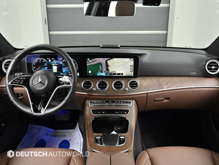 Mercedes-Benz E-Class — photo 07