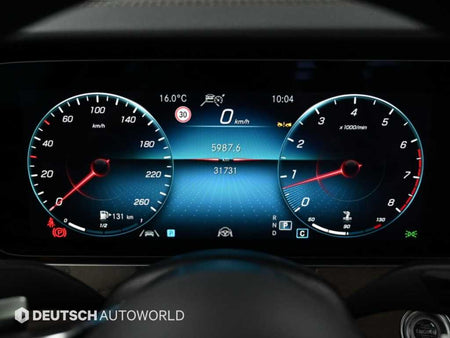 Mercedes-Benz E-Class — photo 08