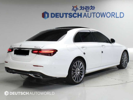 Mercedes-Benz E-Class — photo 02
