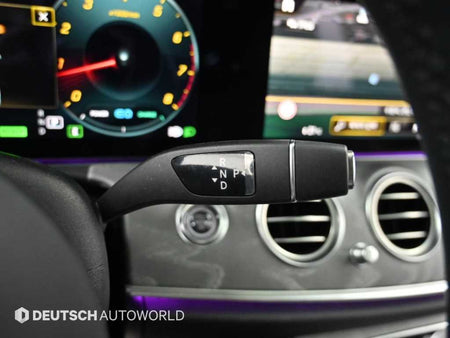Mercedes-Benz E-Class — photo 09
