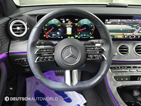 Mercedes-Benz E-Class — photo 13