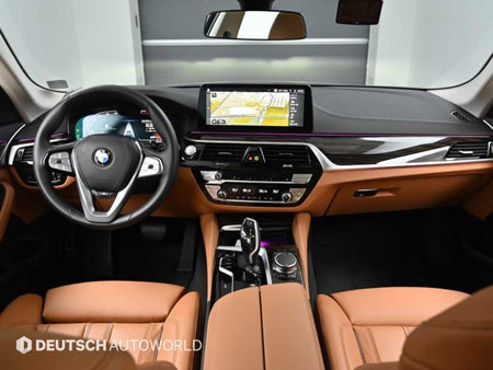 BMW 5-Series — photo 07
