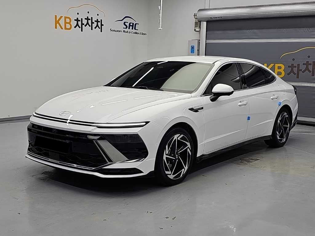 Hyundai Sonata — photo 02